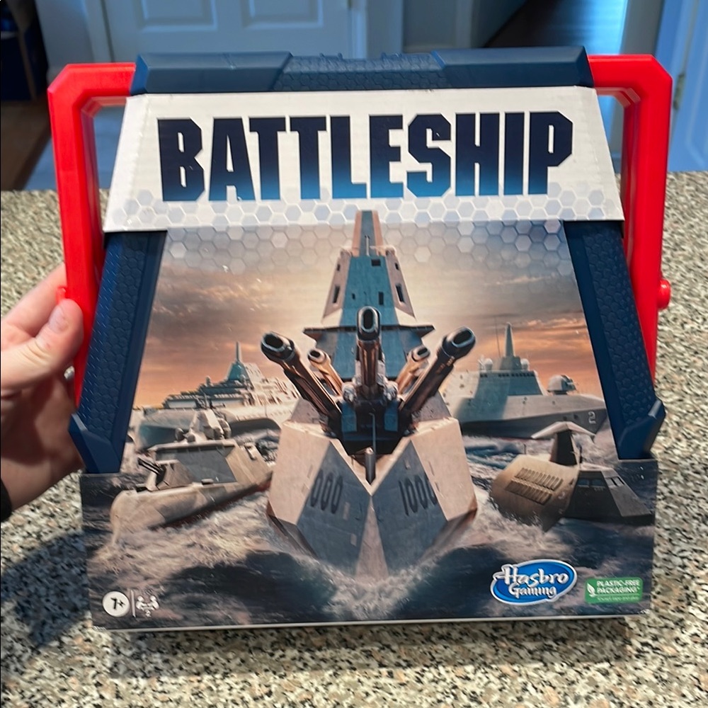 BATTLESHIP - NIB - Picture 1 of 2